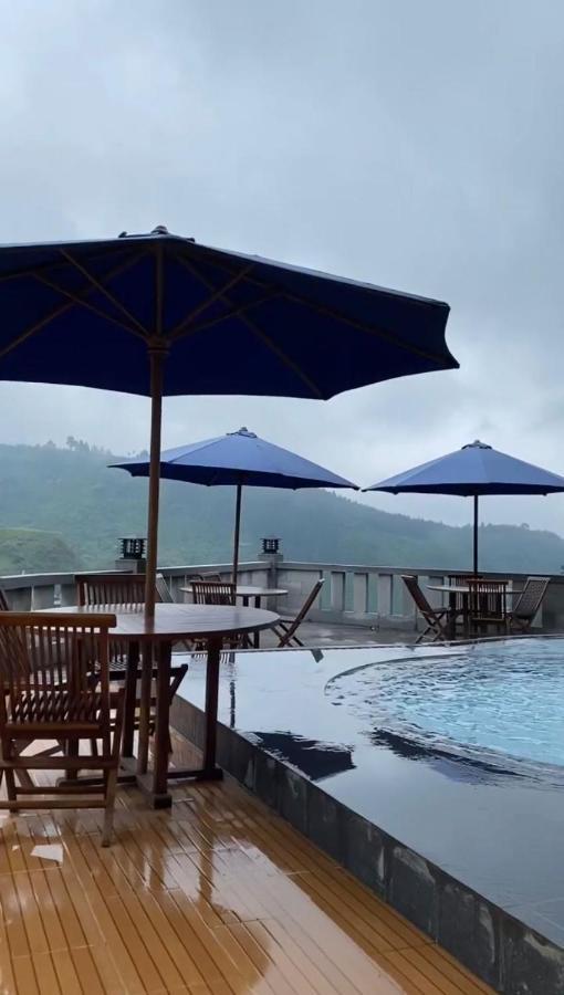 Hotel Guci Kencana Jaya Tuwel Luaran gambar