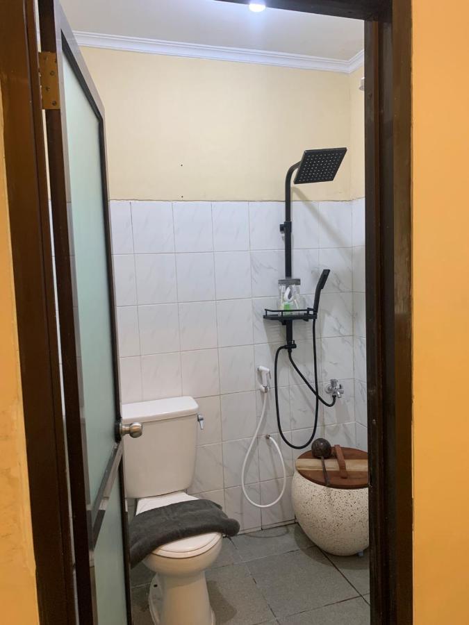 Hotel Guci Kencana Jaya Tuwel Luaran gambar